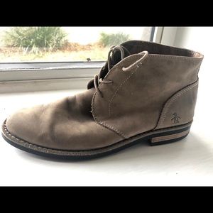 Men’s Penguin suede boots